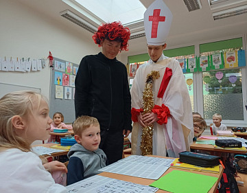 Mikuláš ve škole