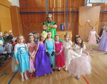 Akce školní družiny: Ples princů a princezen